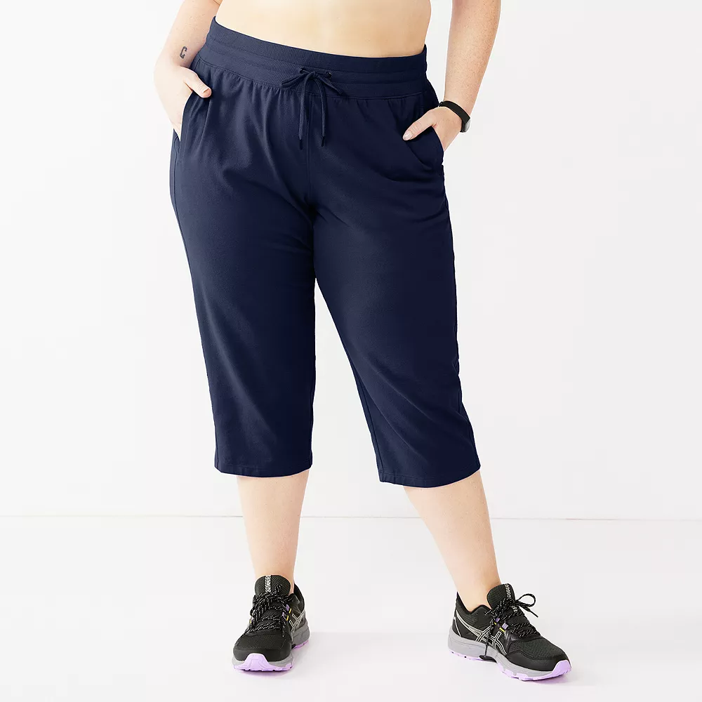 Plus Size Tek Gear® Essential Straight-Leg Capris 3 Plus Size Tek Gear® Essential Straight-Leg Capris - Image 3