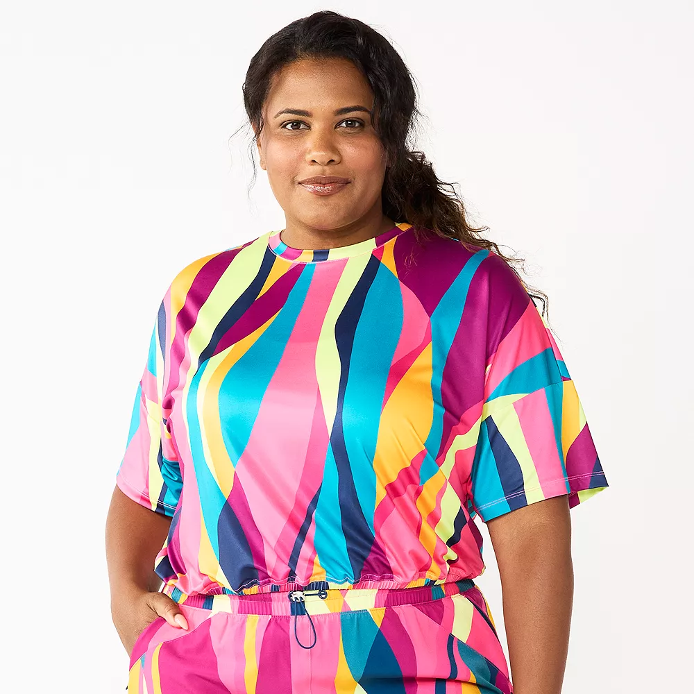 Plus Size Tek Gear® Keyhole-Back Crop Top 4 Plus Size Tek Gear® Keyhole-Back Crop Top - Image 4